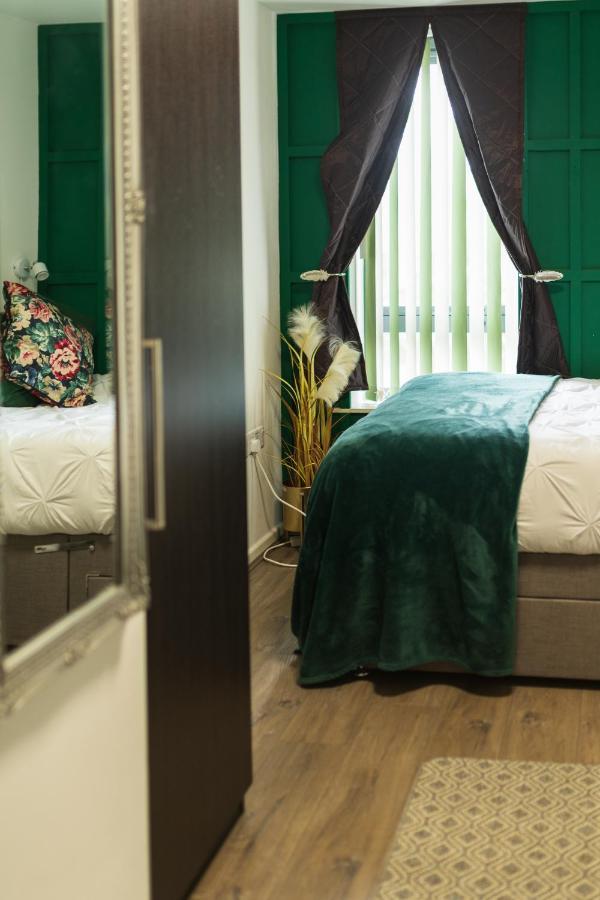 Sidemersey Livings- Convenient And Central 2-Bedroom Haven In L1 Liverpool Eksteriør billede